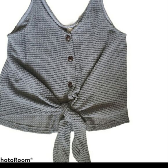 BLU PEPPER SMALL TANK TOP BUNDLE x2 - Picture 7 of 11